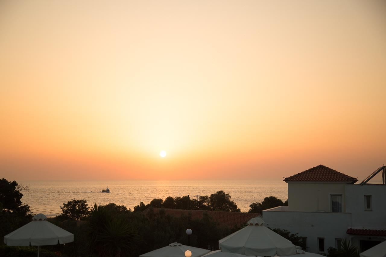 Akti & Molyvos